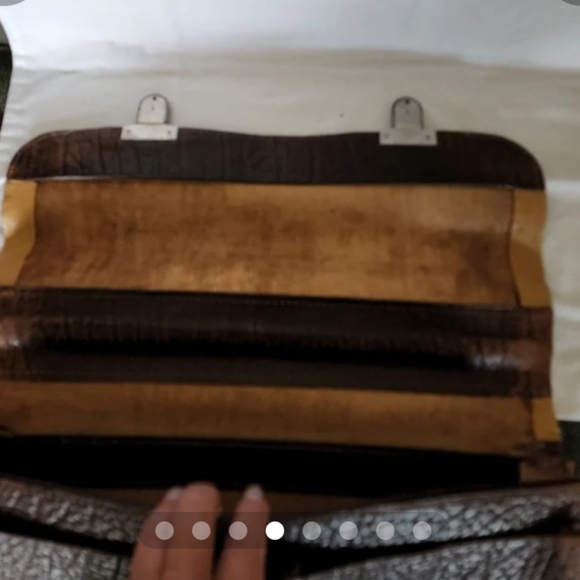 Vintage BEAUTIFUL Bison leather briefcase. - Picture 7 of 11